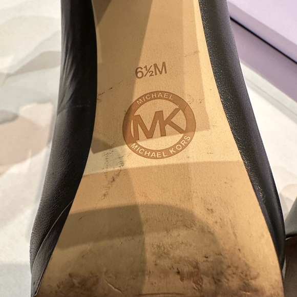 Michael Kors Chunky Heels - Picture 11 of 14